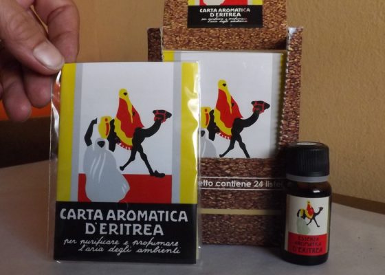 Carta Eritrea: carta, incenso e olio