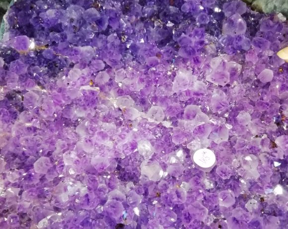 Viola: ametista, charoite, fluorite… Viola: ametista, charoite, fluorite…