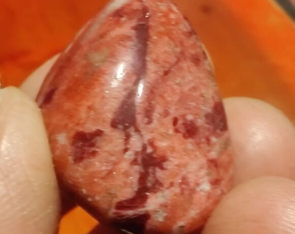Tulite – thulite